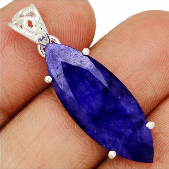 Gorgeous natural blue Sapphire pendants - Picture 2 of 2